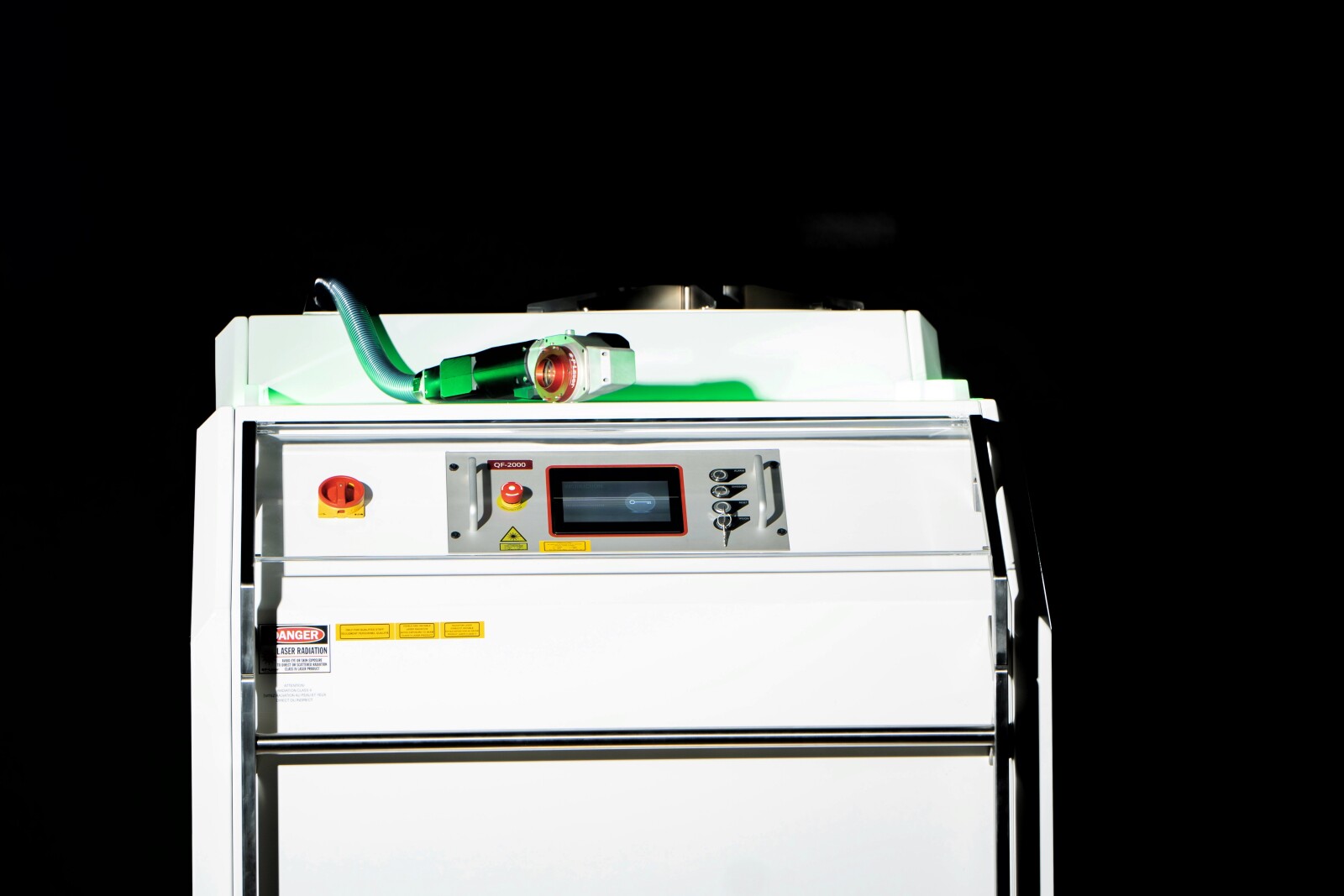 QF-2000: upgraded control panel Laser Cleaning