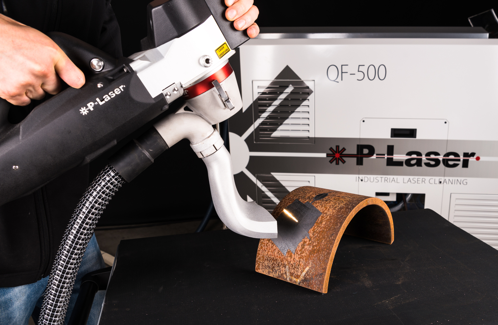 How does laser cleaning work